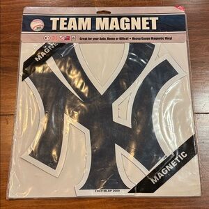 NWT Team Magnet NY Yankees Baseball Official MLB Car Auto Home Heavy Gauge Vinyl